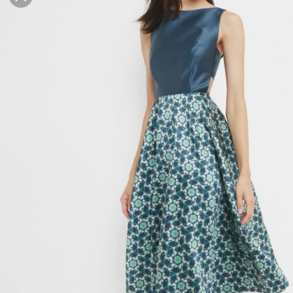 Ted Baker Kaleidoscope Cut Out Dress TB Sz 3
